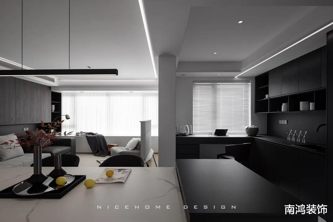 清冷、静谧、轻盈...感受下,这简约空间的终极魅力!