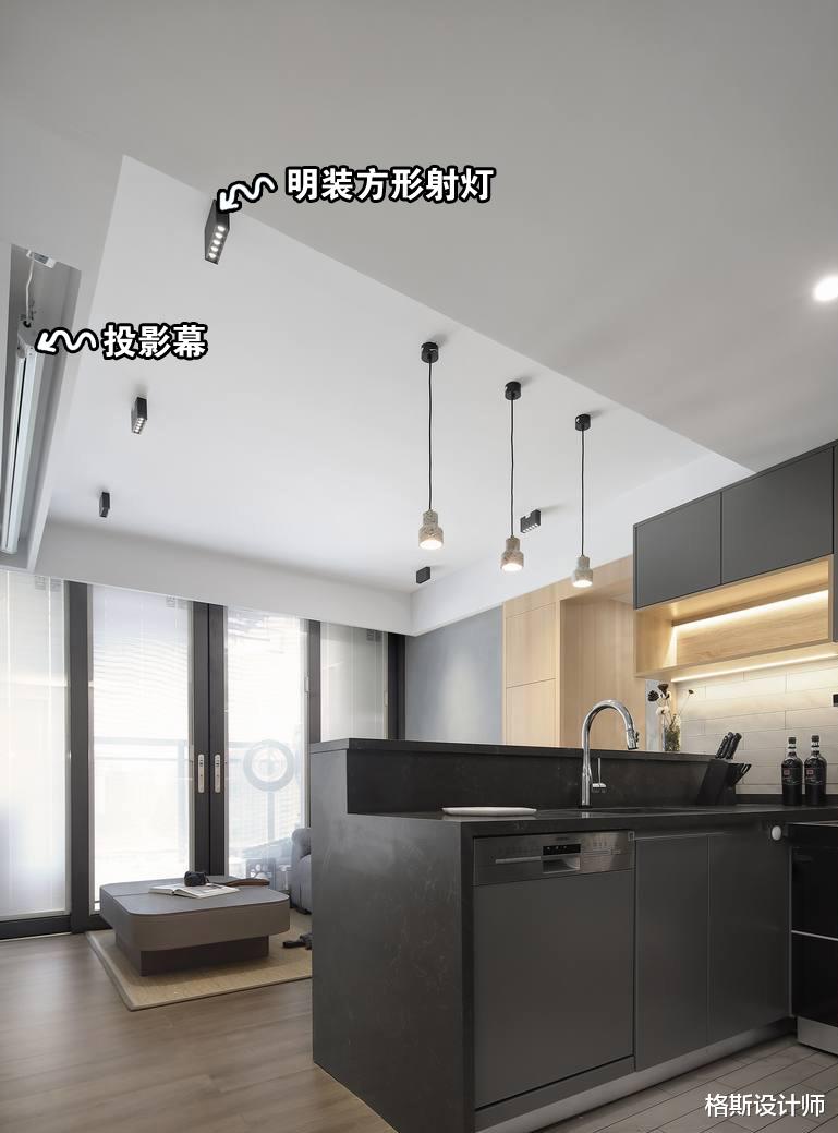 90后夫妻48㎡小家火了,超多收纳空间,卫生间玻璃间隔,好羡慕