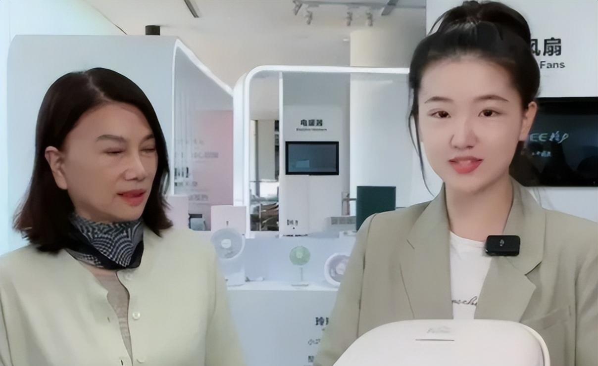 孟羽童|接班人孟羽童失宠被解雇?董明珠亲自为其辟谣,直播是义务劳动