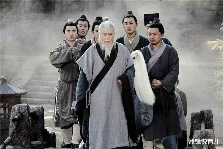 啥是“双瞳孔”?历史上有8人拥有这种眼睛,不是圣人就是帝王