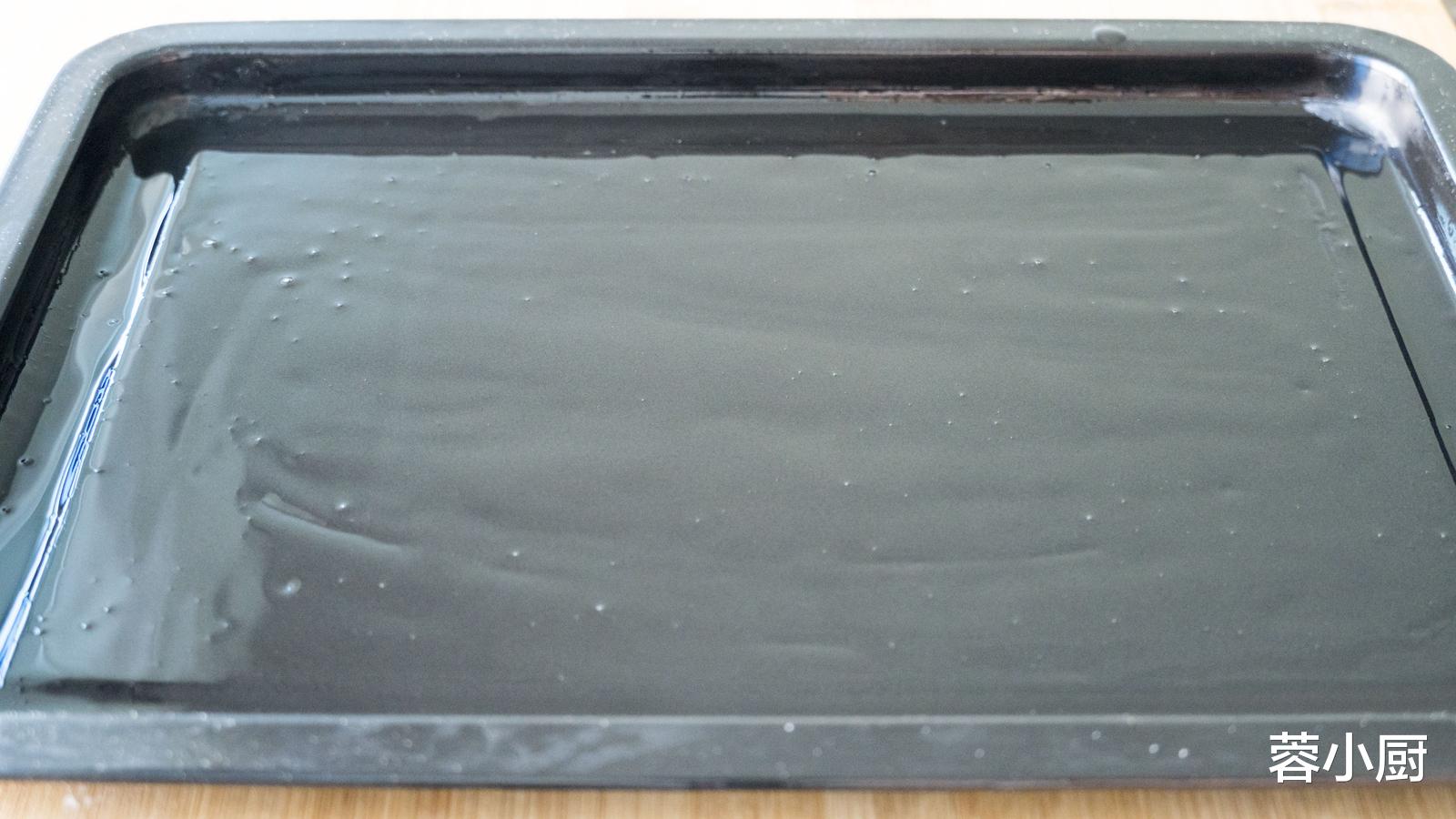 立秋润燥,饮食上可“减辛增酸”,多吃“3黄2白1红”,润肺养胃