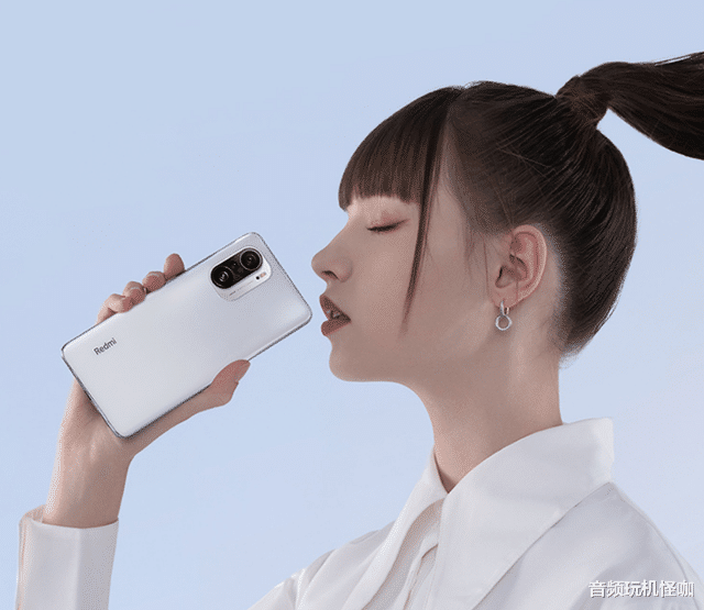 CPU|跌至2049元！4800万高清三摄+12GB+256GB，应该是最佳购机时期