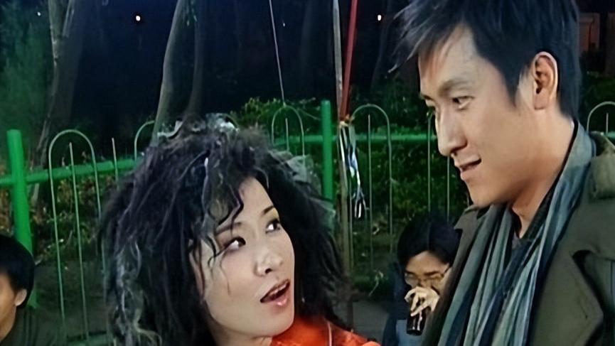 凤凰四重奏|《凤凰四重奏》前世纨绔今生暖男，尚一吉今生的爱而不得，竟是对荒唐前世的弥