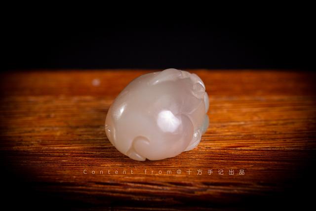 |大家能否分享下自己所收藏的玉石?我收藏的是秦紫玉