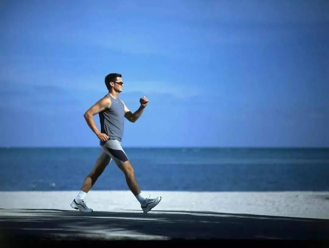 养生|“日行万步”是科学养生吗？专家亲身试验20年，早知早受益