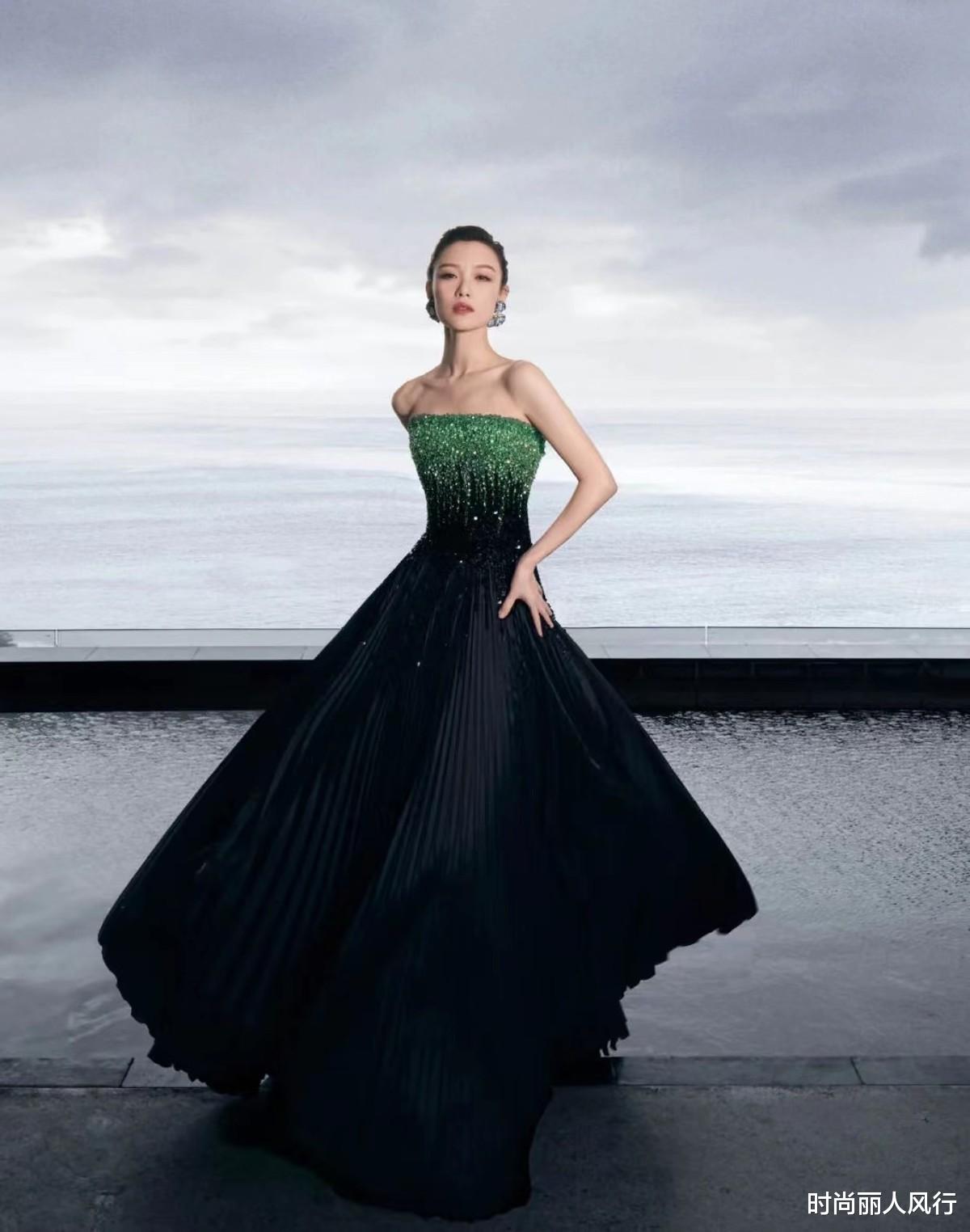 郑州市公安局|倪妮新广造型封神！穿西装拍广告罕见大变样，留短发比长发更美