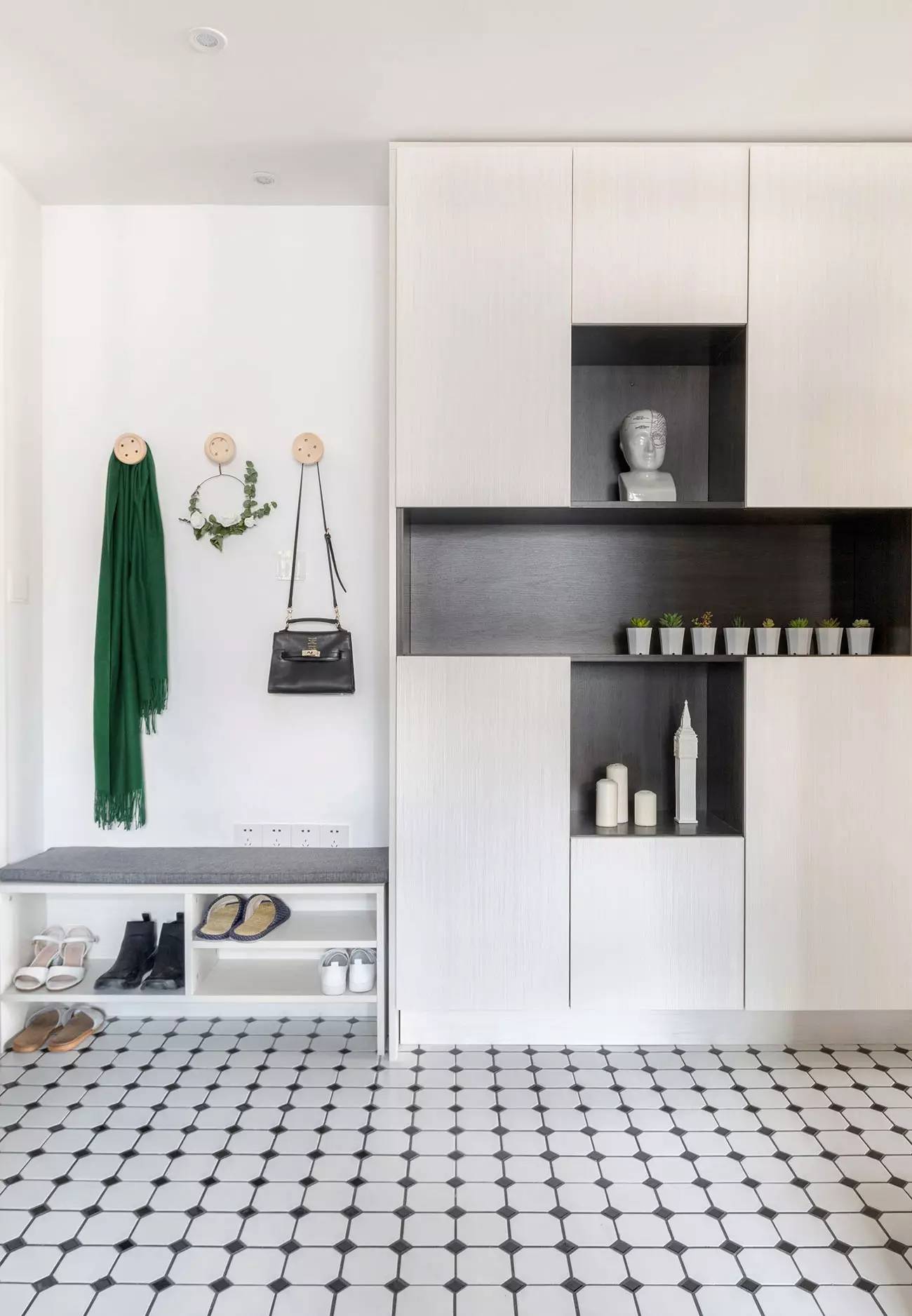 这套房子光看着就赏心悦目了,要是住进去那绝对美梦成真,太漂亮