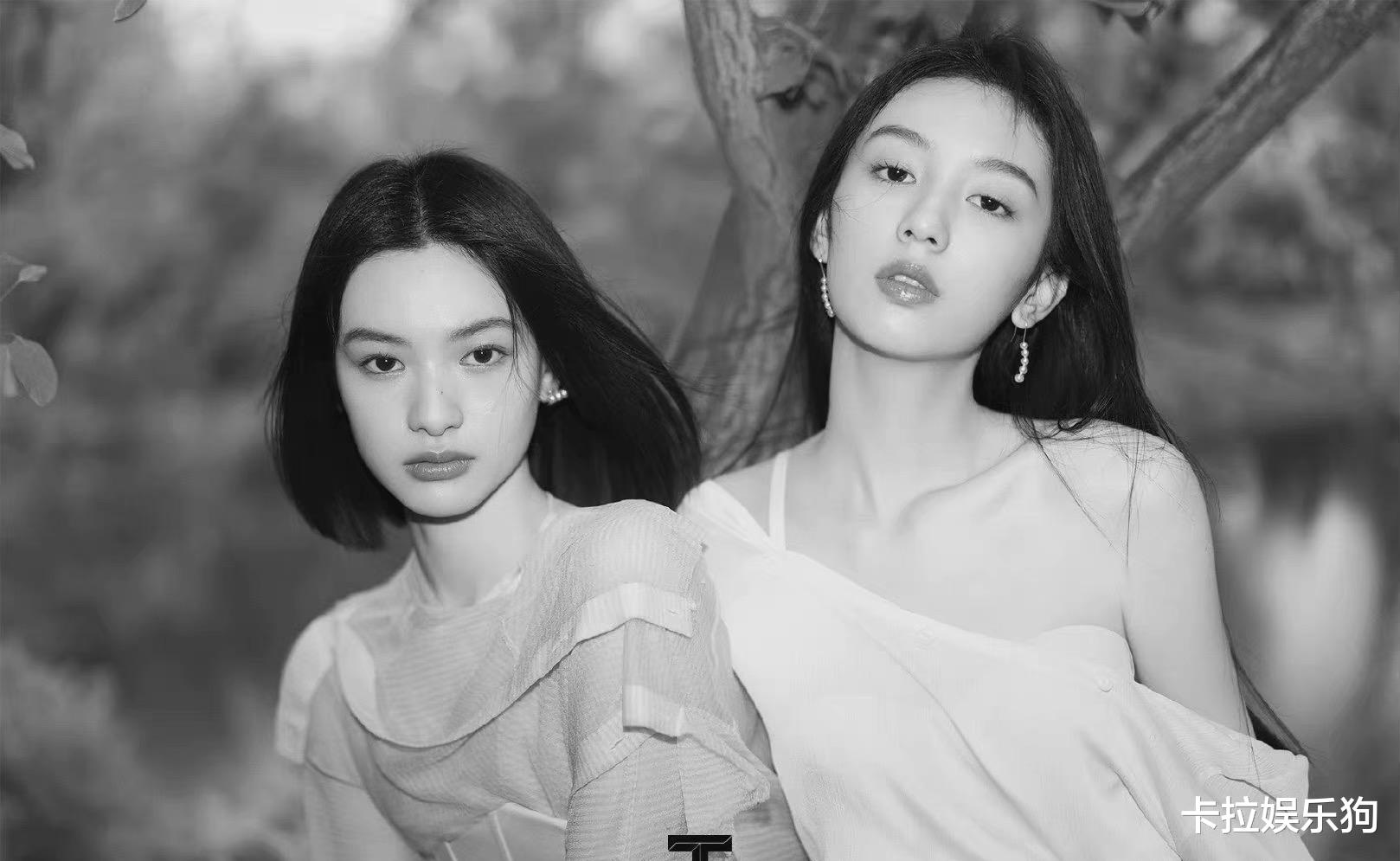 金智秀|两位重庆妹子杂志同框,没有输赢只有共赢,周也撞脸金智秀啊