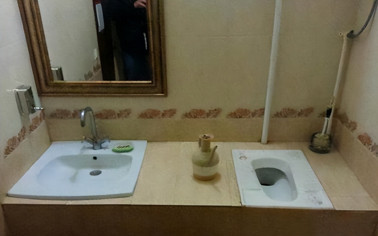 浙江发现一户人家的卫生间,那叫一个先进!拍给大家瞧瞧