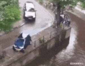 |一次可以给60台手机同时充电的充电抱究竟有多厉害？