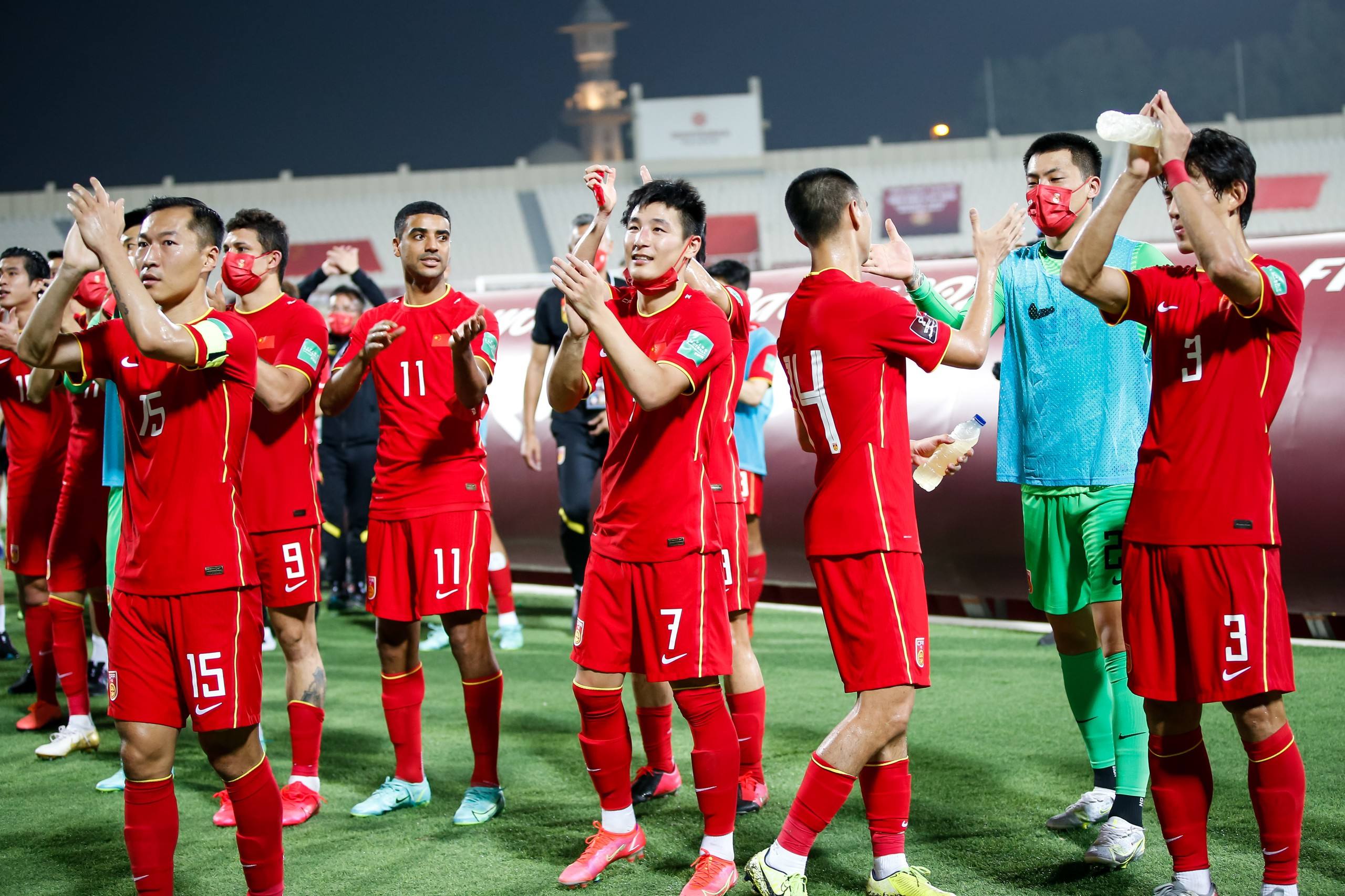 上海市|若全国海选中国男足球员，年薪百万，能拿世界杯吗？