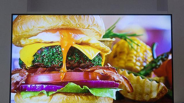 四川长虹|长虹电视放“大招”：正式引领“8K超高清”电视迈入3000元时代