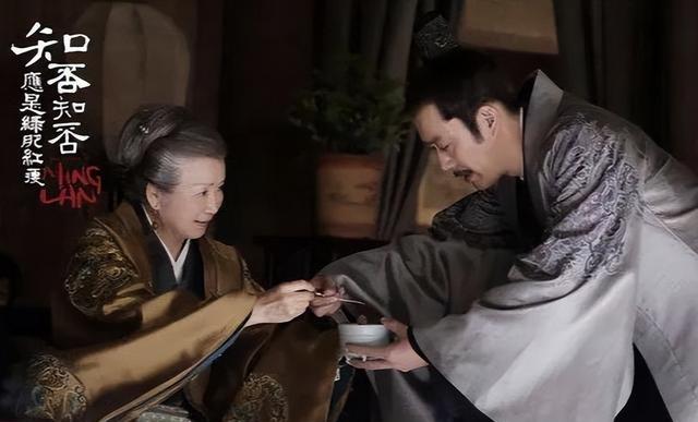 知否知否应是绿肥红瘦|知否：盛紘一手烂牌打出王炸，那枚棋子深藏玄机，寓意让人心痛