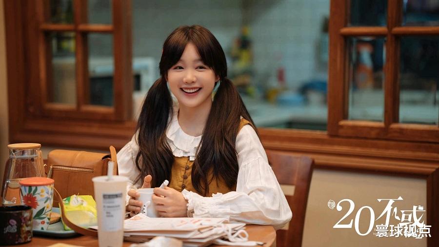 二十不惑2|《二十不惑2》凑齐“娱圈四美”，收视却很平淡，还是有“硬伤”