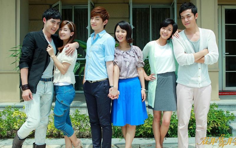 安杰|看《花非花雾非雾》葡萄跟凤凰的前生今世