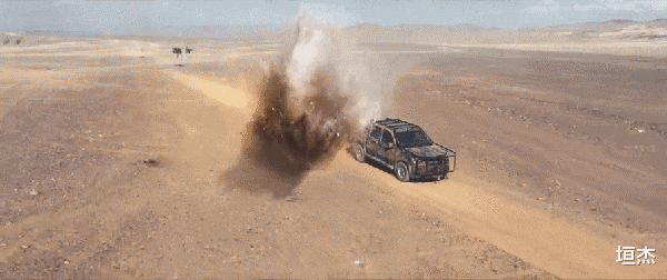 任天野|本以为是烂片,《异种浩劫》开播就榜一,任天野抓到科幻王炸了?