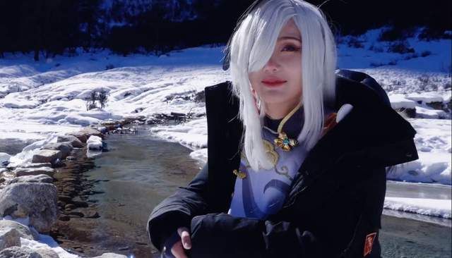 coser|女coser有多拼？零下20度雪山出原神申鹤，成片却被嘲不还原