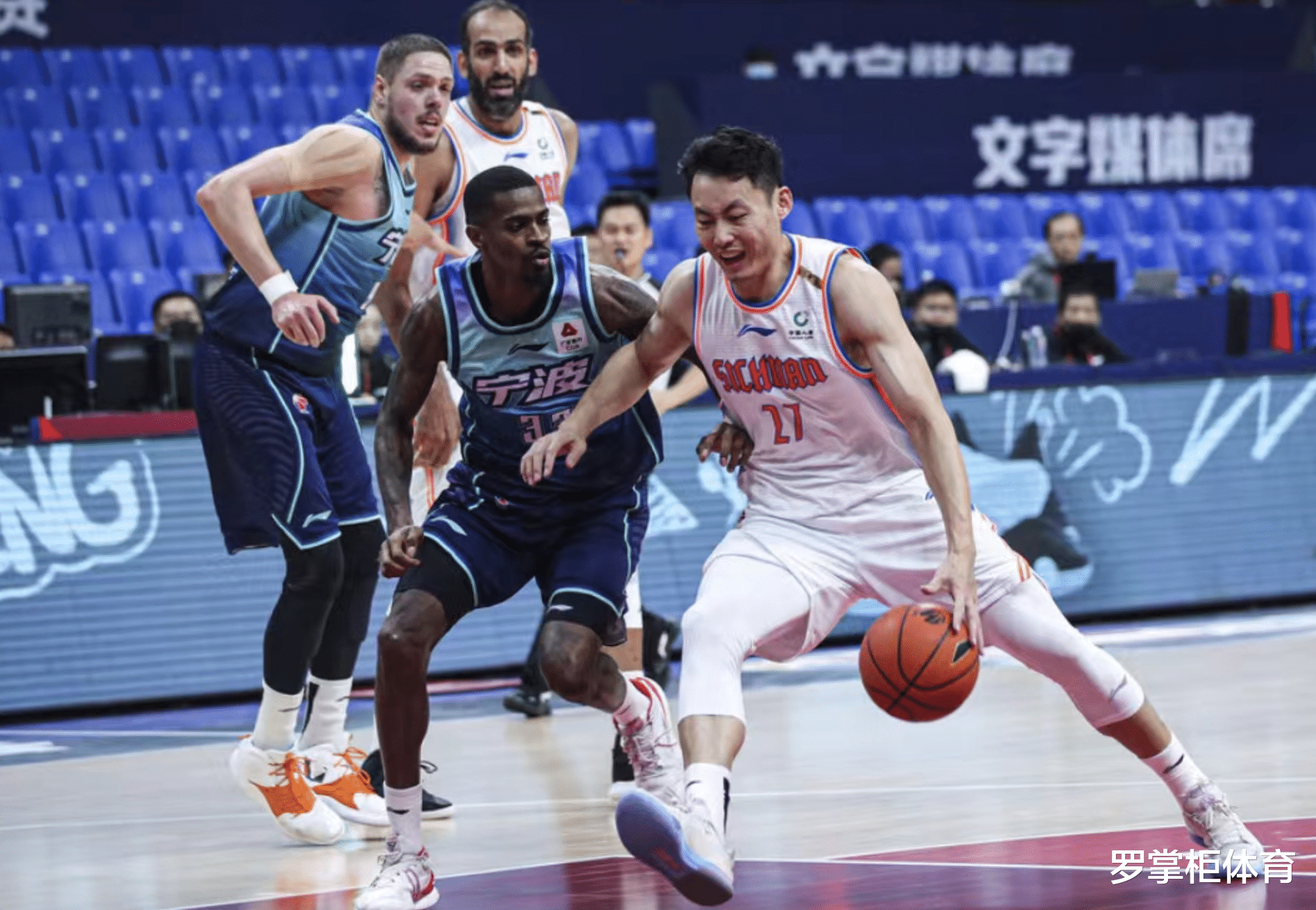 吉林男篮|三分球7中7，CBA又诞生一名神射手！吉林弃将大暴走，季后赛奇兵