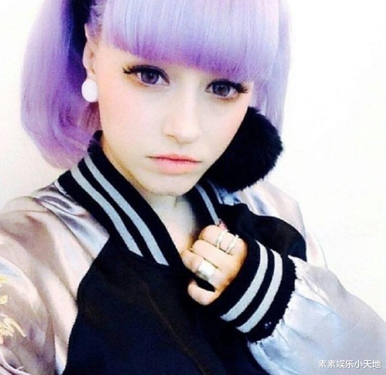 吴卓林|看了吴卓林和妻子在网络中的样子，你就不会同情她们的遭遇了