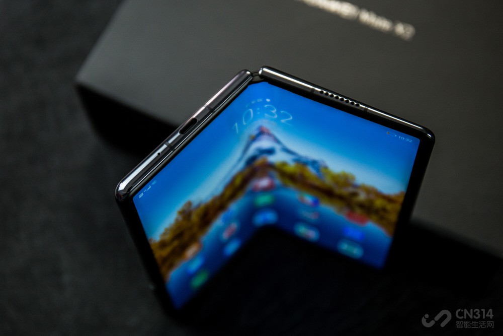 Linux|华为、小米、OPPO疯狂内卷，2021国产折叠屏手机回顾