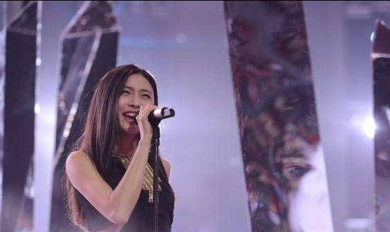 陈冰|隐瞒老公参加好声音台上称自己单身，下台就与老公离婚，她是谁？