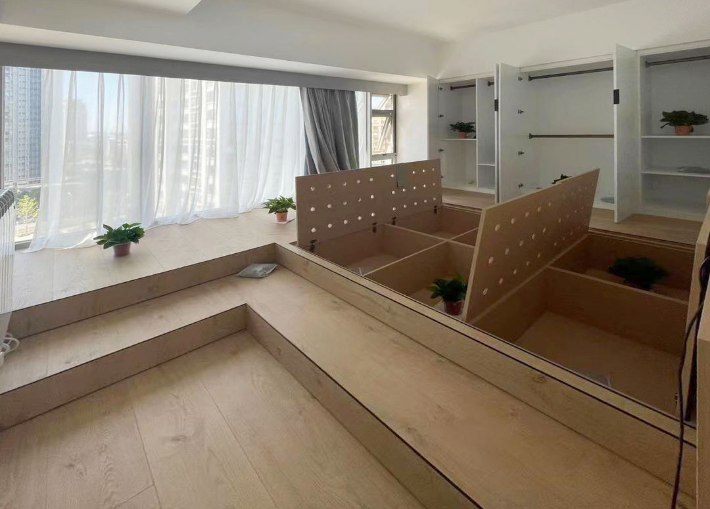 难怪那么多人喜欢简约原木风,看完这套81㎡两居室才明白,太治愈