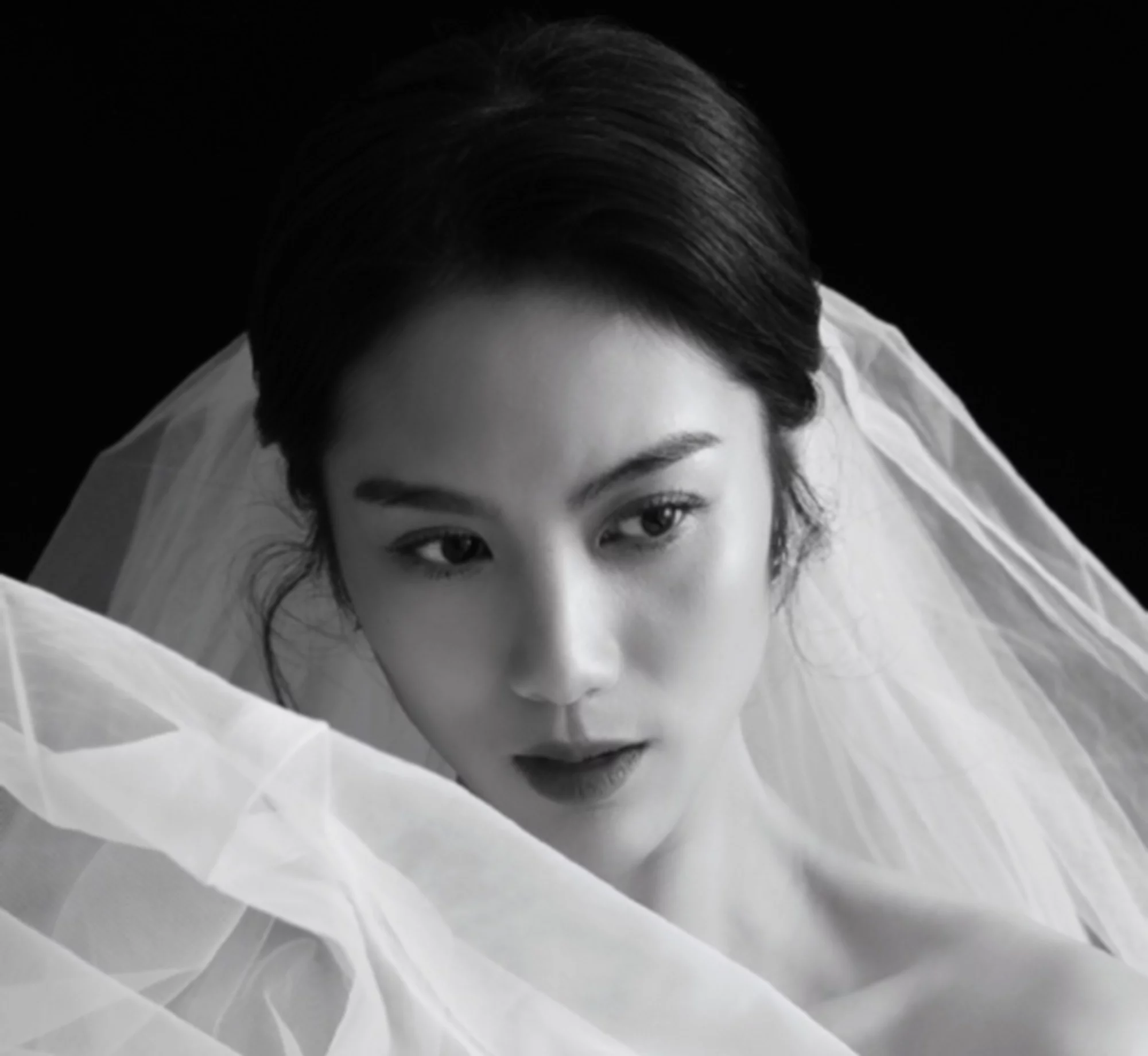 辣妈|37岁美女体育老师走红,她是两个娃娃的辣妈