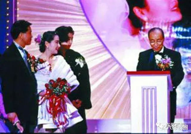 张天爱|乌龙反击战牵出最强闺蜜团，三地富豪圈就这么串起来了