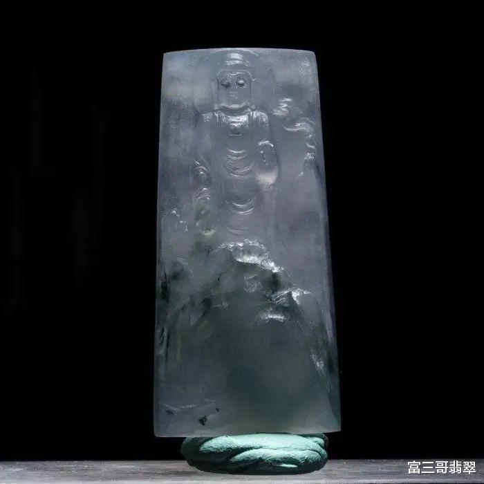 大日如来|玉赏 ▏翡翠玉雕艺术创作——《大日如来》