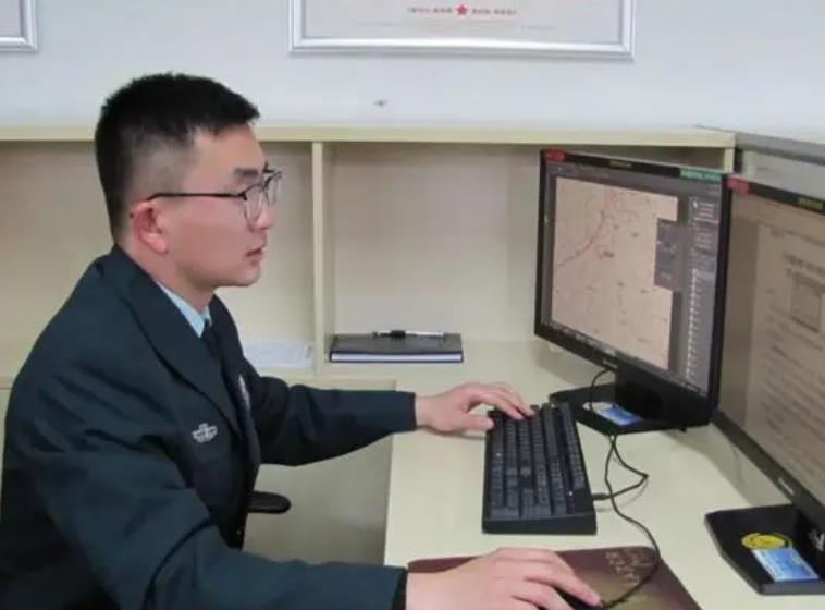 文职|2022军队文职面向社会招聘，共招1653人，高中以上学历即可报考