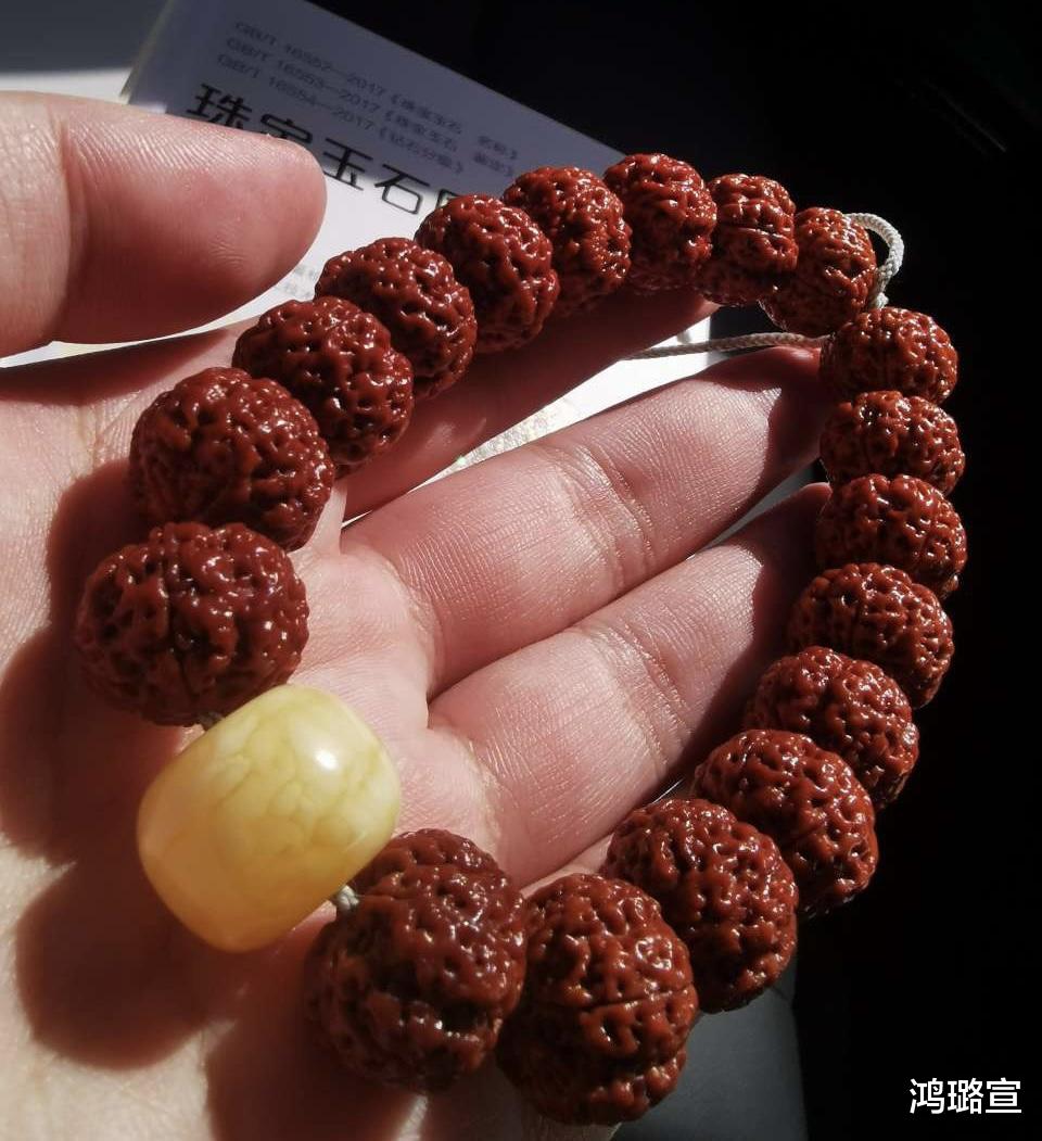 玉雕|红润了的文玩影响玩家身体么？还真没那么乐观！