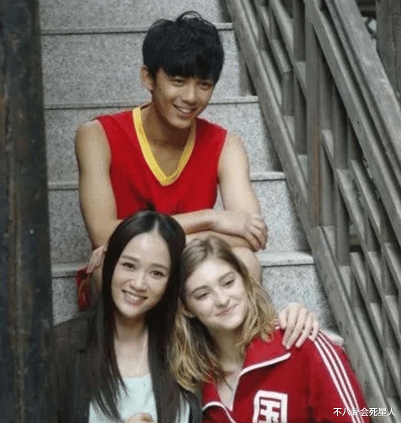 李湘|赵露思辟谣,陈乔恩辟谣,王一博辟谣,娱乐圈发生了什么?