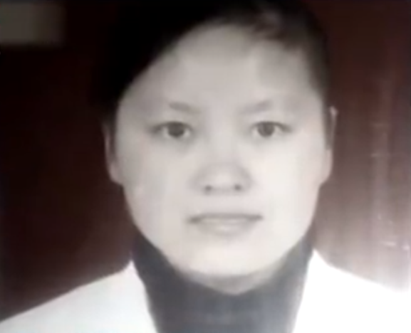 王萍|2013年7岁男孩输液中突然去世,2小时后主治医生也坠楼身亡