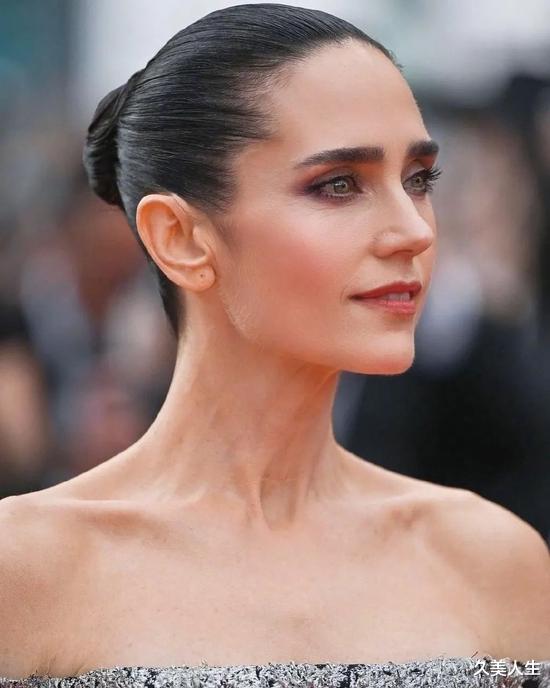 陈妍希|戛纳 | 汤唯云淡风轻,安公主状态能打,今年依旧是“好多人呐”!