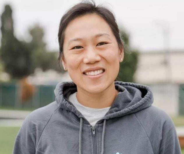 工业互联网|她被嘲笑又黑又丑，却被富豪扎克伯格视作珍宝，丈夫说：我高攀了