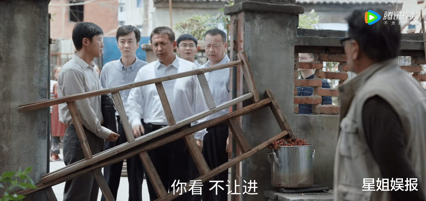 胡歌|胡歌时隔五年再播新剧！首播收视口碑双收，主演配角全是熟面孔