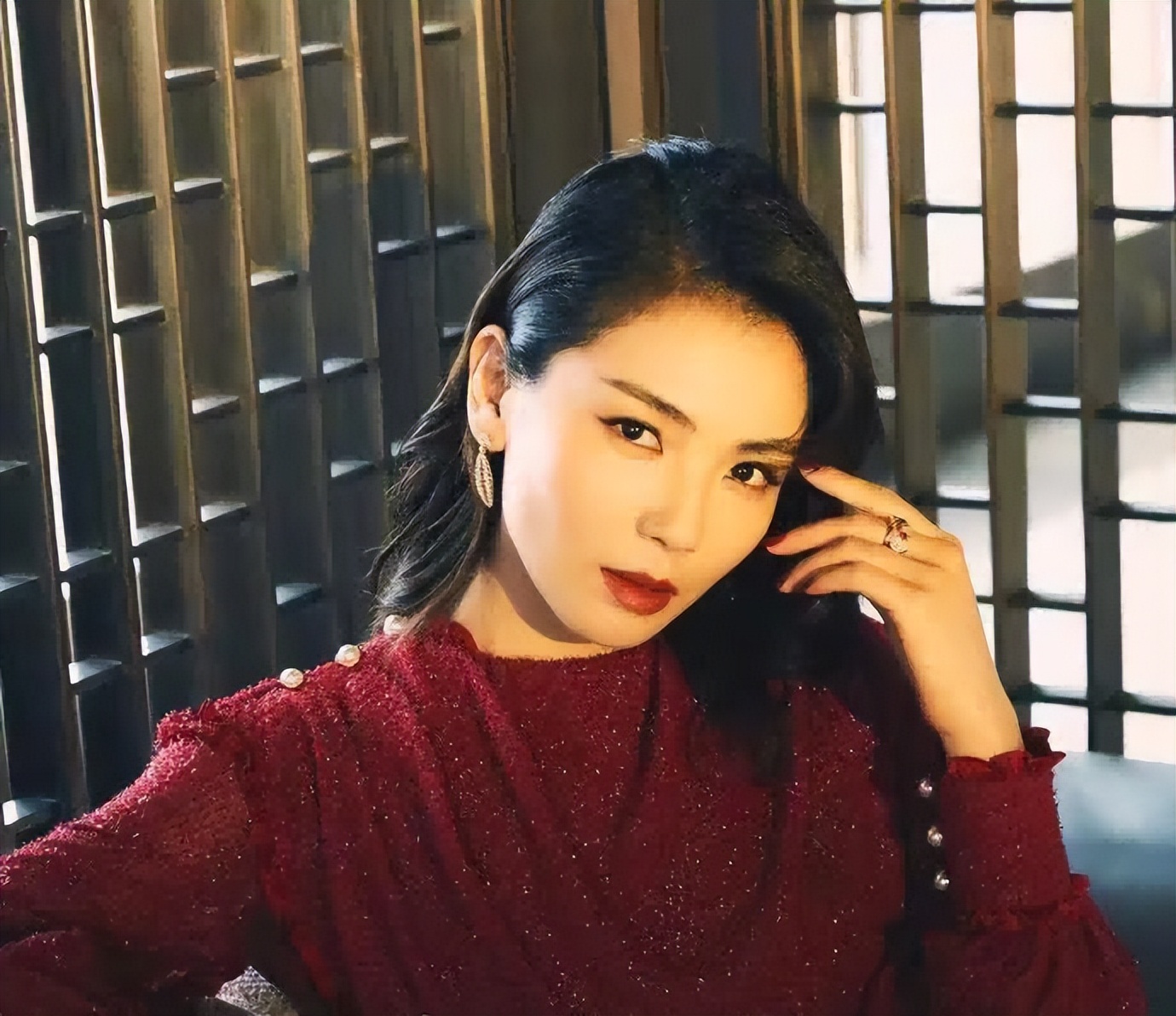 杨幂|镜头前看不到女明星的“5大秘密”，看了就懂