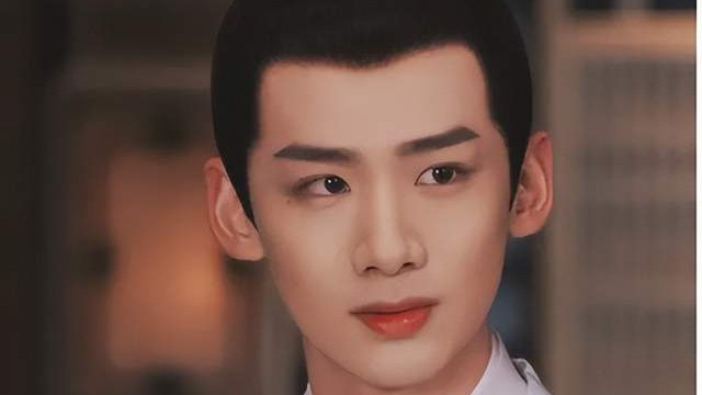 李薇|《卿卿日常》元英郡主要不要这么帅啊，我都忍不住要磕了