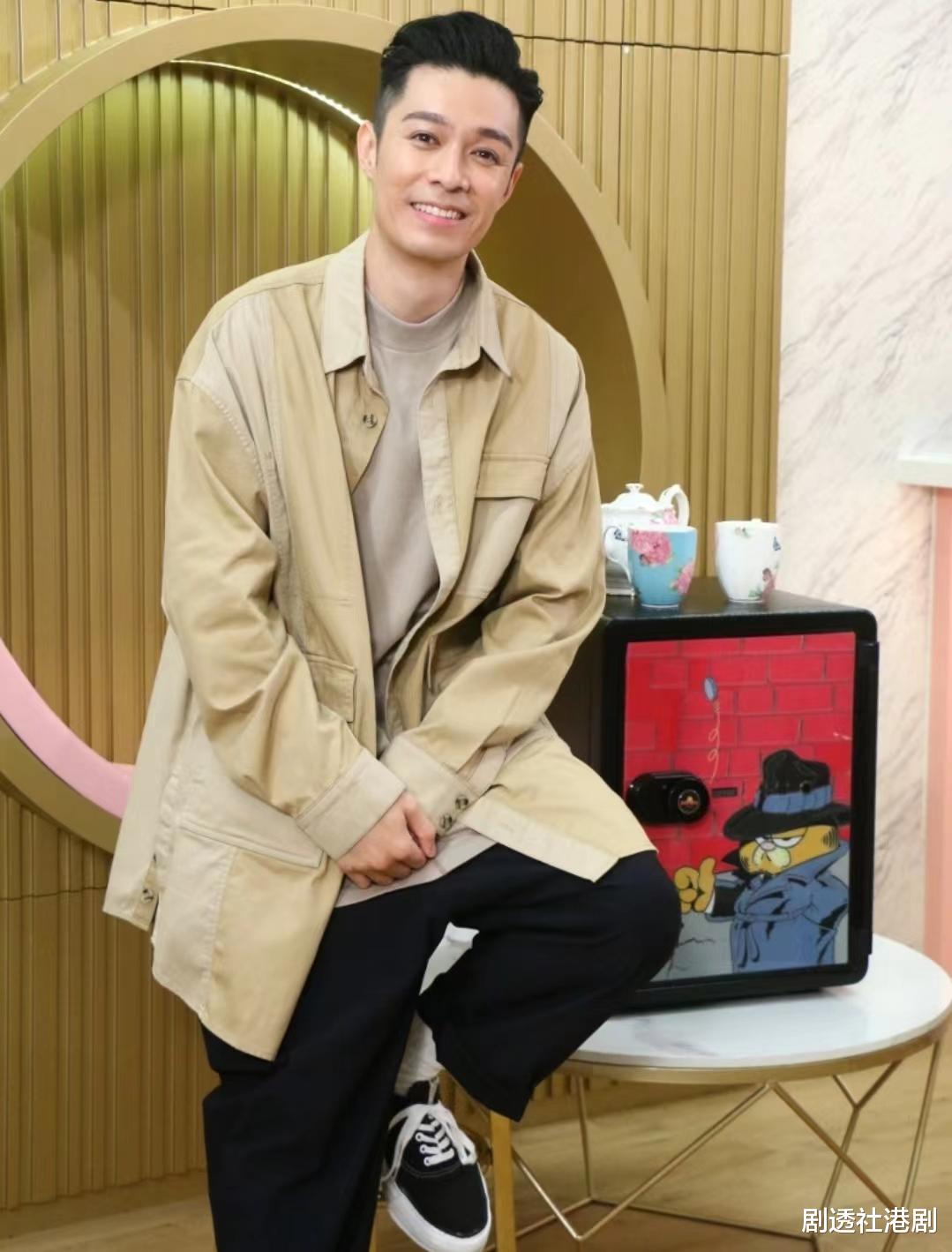 TVB|承认离巢TVB!港知名歌手重心内地发展,坦言收入增加眼界也开阔了