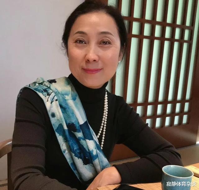 防晒 50岁女人学这样护肤，防晒+保湿+抗老+方法，拒绝忽悠不花冤枉钱
