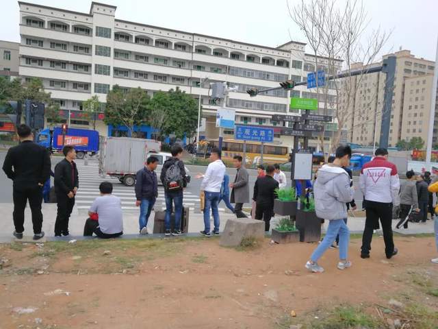 枣庄|郑州：富士康补贴离职返乡新员工一万元，网友：招工越来越难了