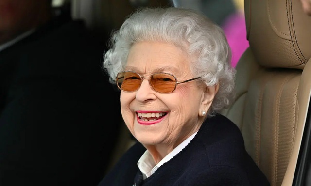 温莎城堡|96岁英女王频繁惊喜亮相！身着亮眼黄明艳动人，彩虹奶奶回来了