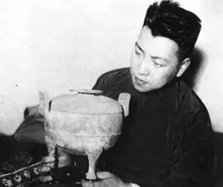 明清家具|2014年，一位收藏家1000元捡漏的饮酒杯，拍出2.8亿元“天价”