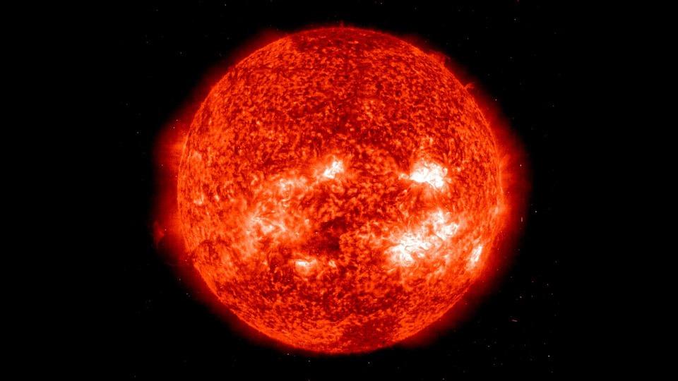 2022年极端高温来袭,但是2023年会更热?太阳活动影响地球温度吗