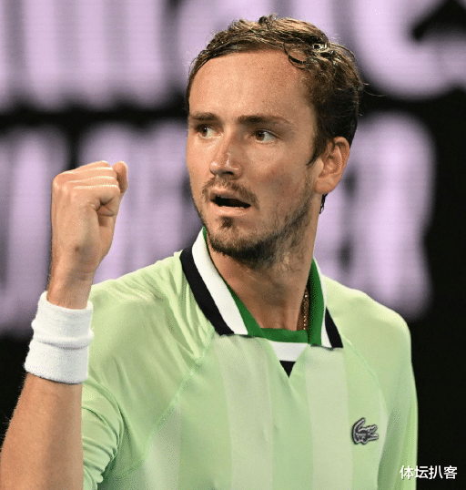 |从0-2到3-2！纳达尔奇迹大翻盘，史上第一GOAT诞生，赛后喜极而泣