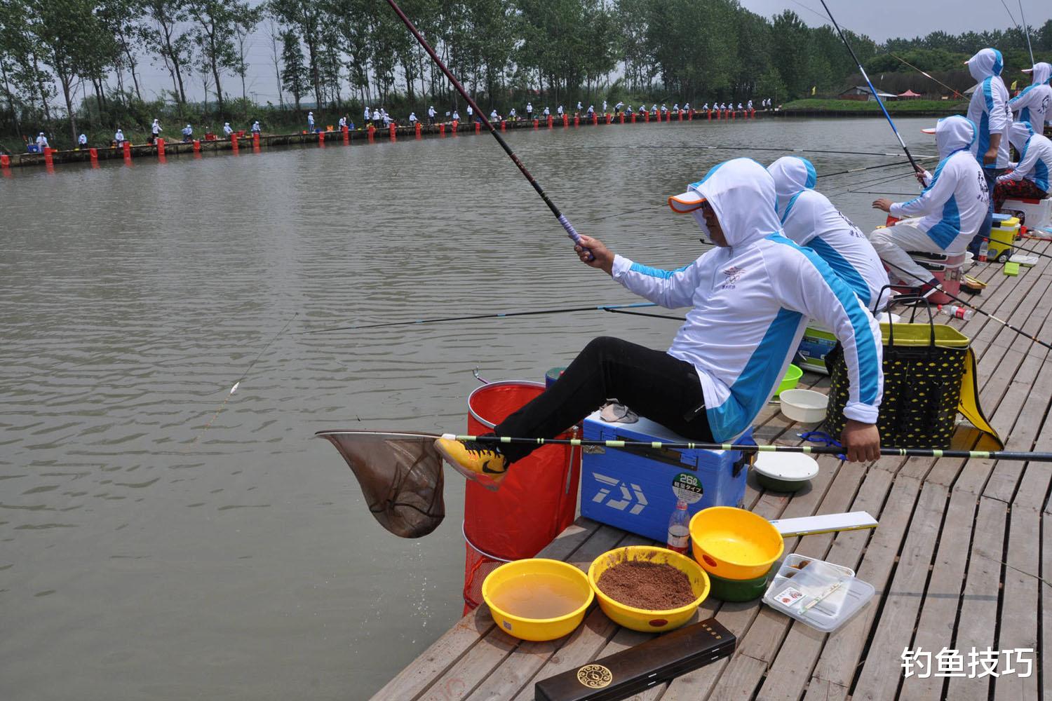 |钓鱼也有暴击率、连击率和命中率,钓鱼的专业术语你可能没听过