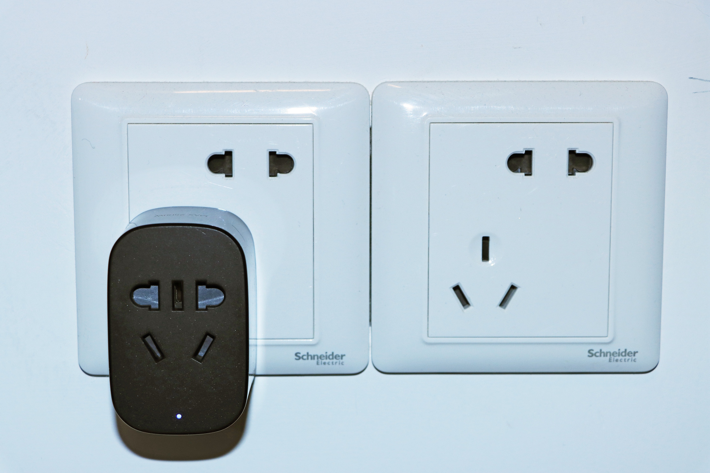 智能插座|高性价比的远程开机+远控插座，向日葵开机插座 C1 Pro