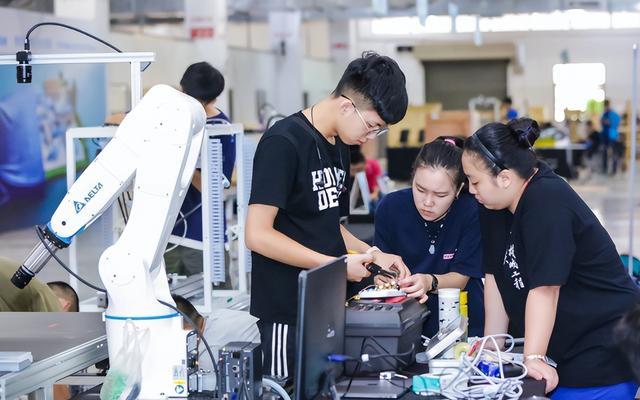 求职|职高“选专业”的重要性,影响学生今后的发展,不用为找工作发愁