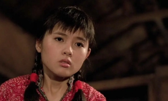 李丽珍|56岁李丽珍罕见露脸，从yan星到影后，事业巅峰期被闺蜜爆出丑闻，前途尽毁