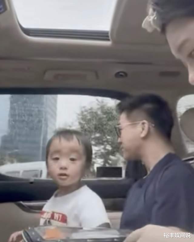 奚梦瑶|奚梦瑶母亲节被儿子整无语!何广燊:妈妈,我要礼物